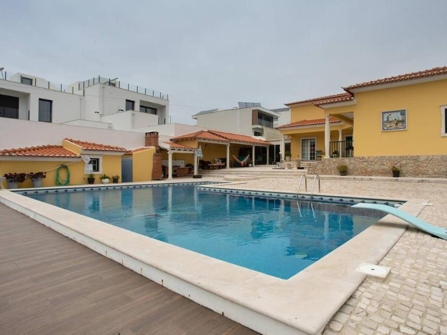 Porto Dinheiro Beach I Lourinha  Exterior photo